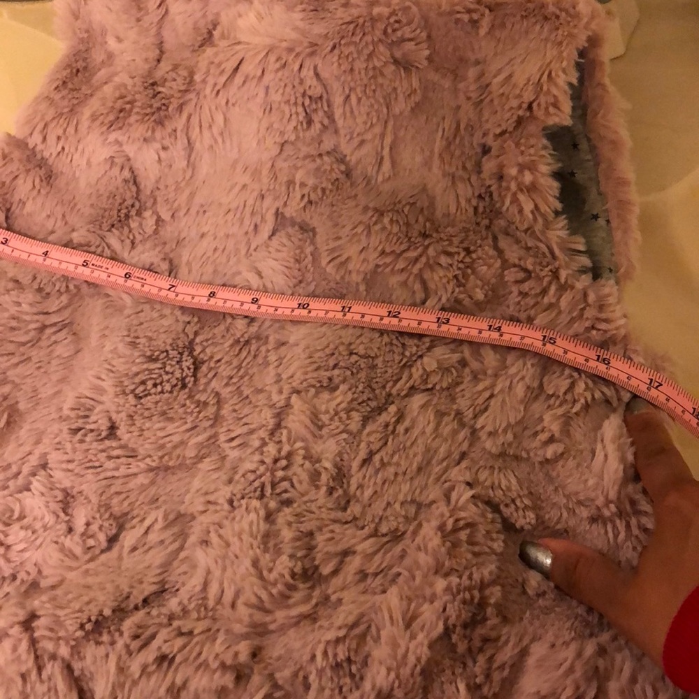 Vest for girls size 10 light pink super soft - Picture 5 of 5